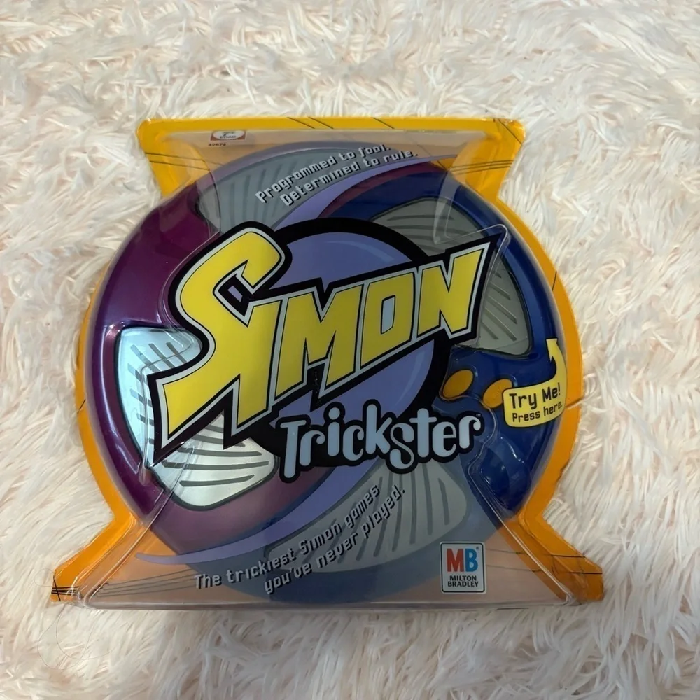 Simon Tricks Hasbro Reaction Electronic Reaction Game NEW 2007 Vintage